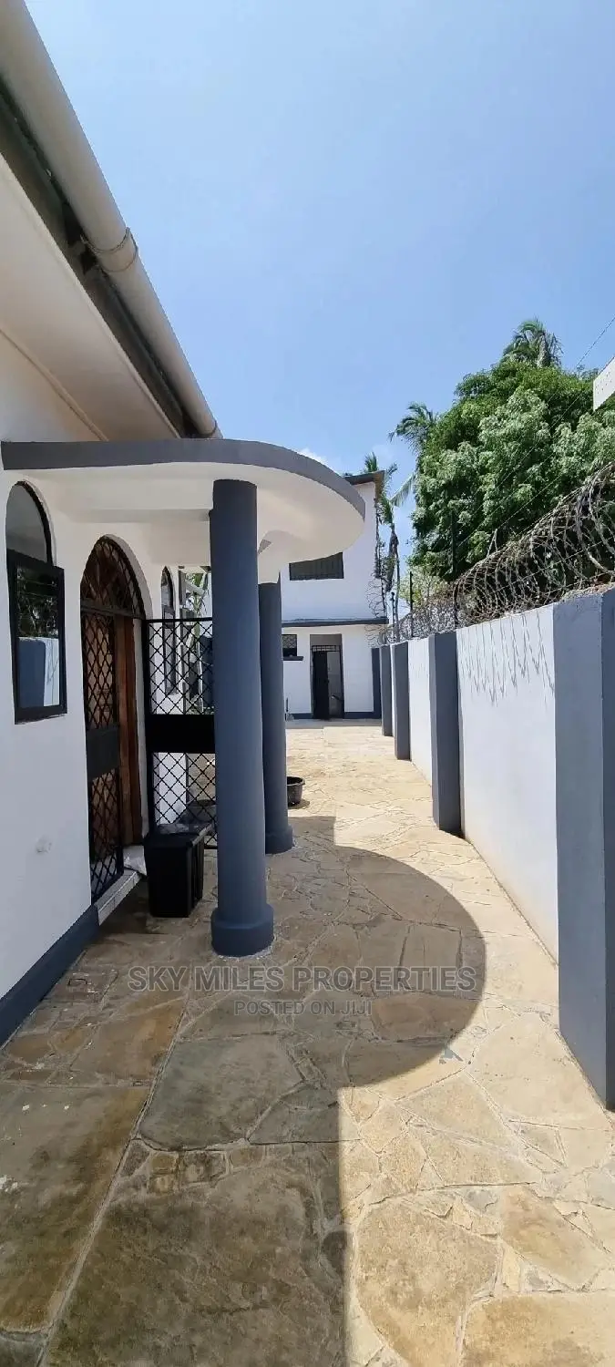 3bdrm Bungalow in Broadways, Mtwapa for Sale