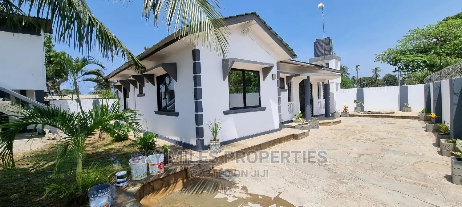 3bdrm Bungalow in Broadways, Mtwapa for Sale