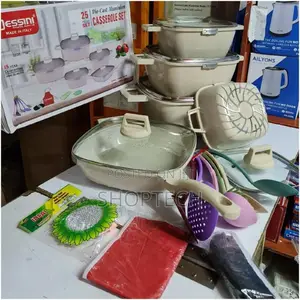 22pcs Dessini Die Cast Cookware Set