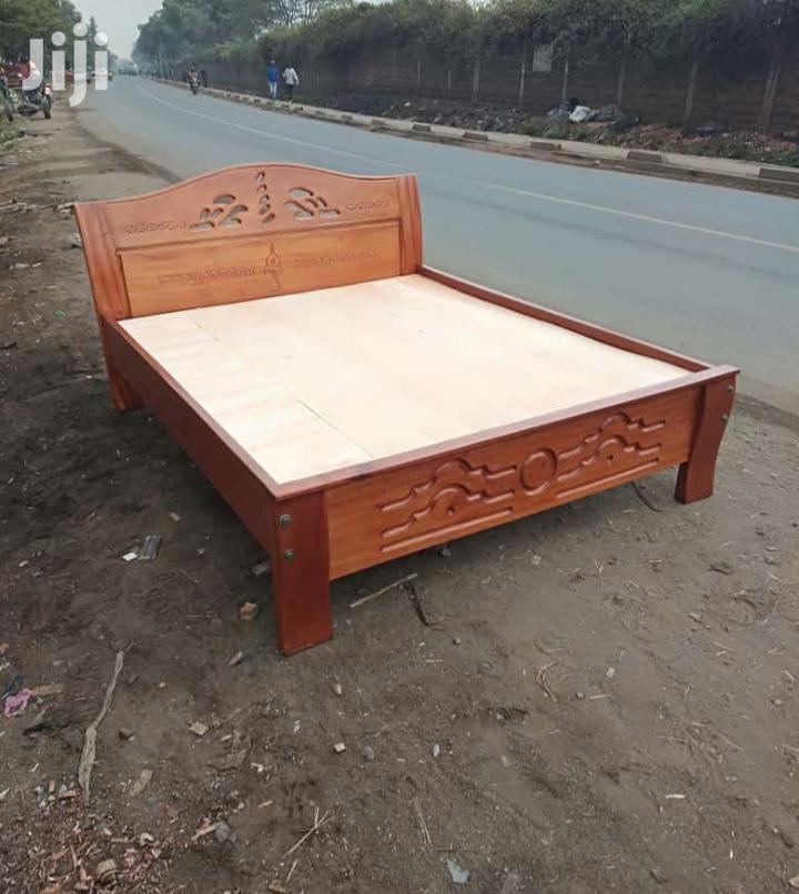 Mahogany Bed 4 *6 Feets
