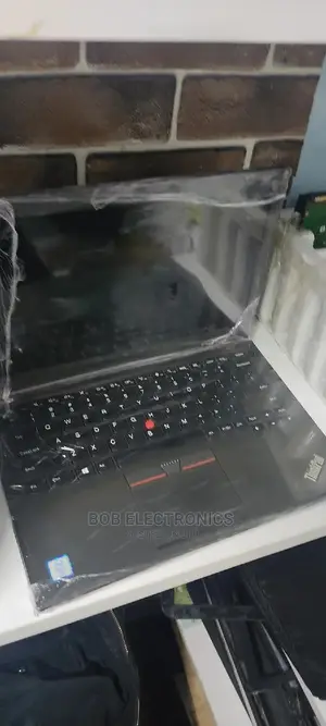 Laptop Lenovo ThinkPad X250 4GB Intel Core I5 500GB
