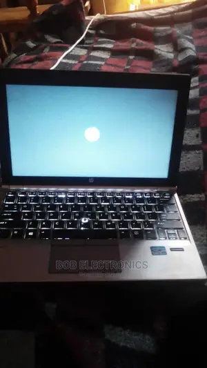 Laptop HP EliteBook 2540P 4GB Intel Core I5 500GB