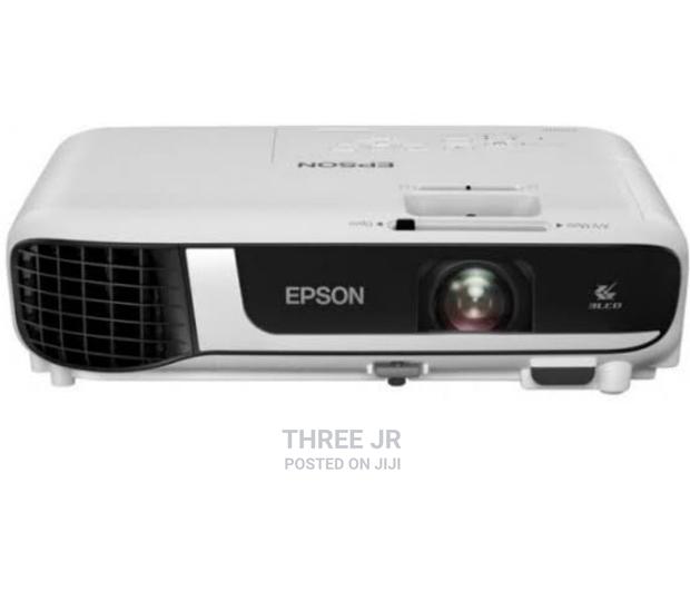 Epson EB- X06 With 3600lumens - thumbnail 2