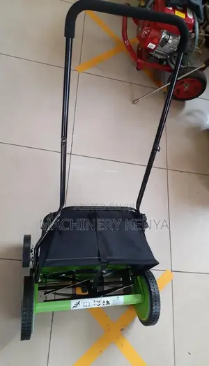 Manual Lawn Mower With Double Wheels