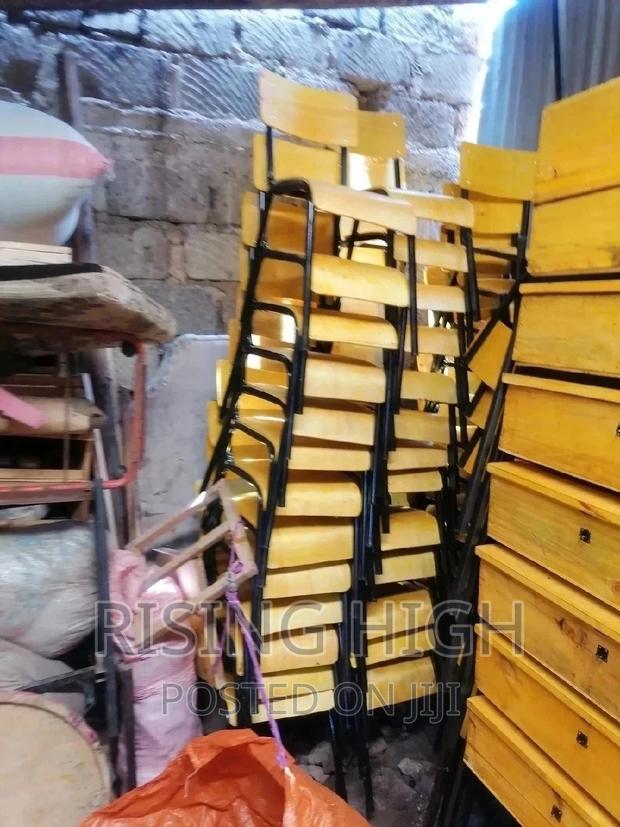 Best Quality Lockers and Chairs