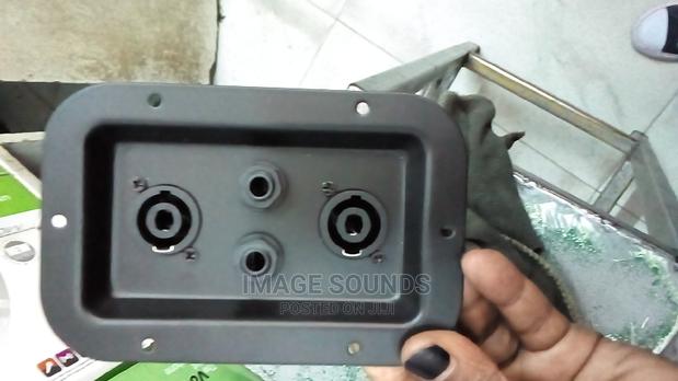 Metallic Speaker Connector - main view