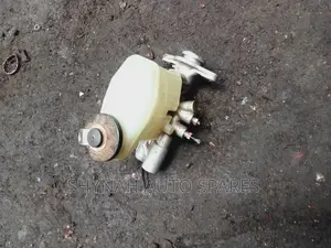 Brake Master Cylinder Toyota Townace.. Toyota Noah Old Model