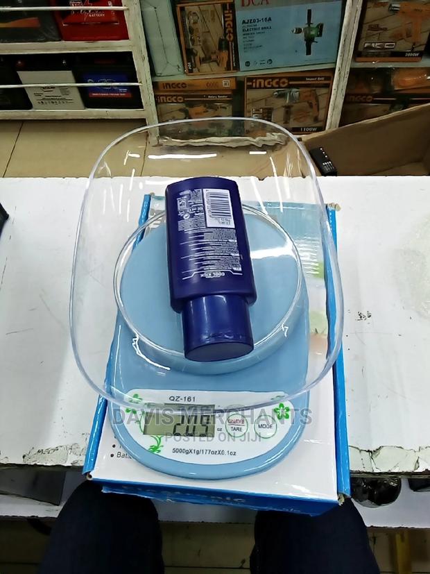 Electric Kitchen Scale - main view