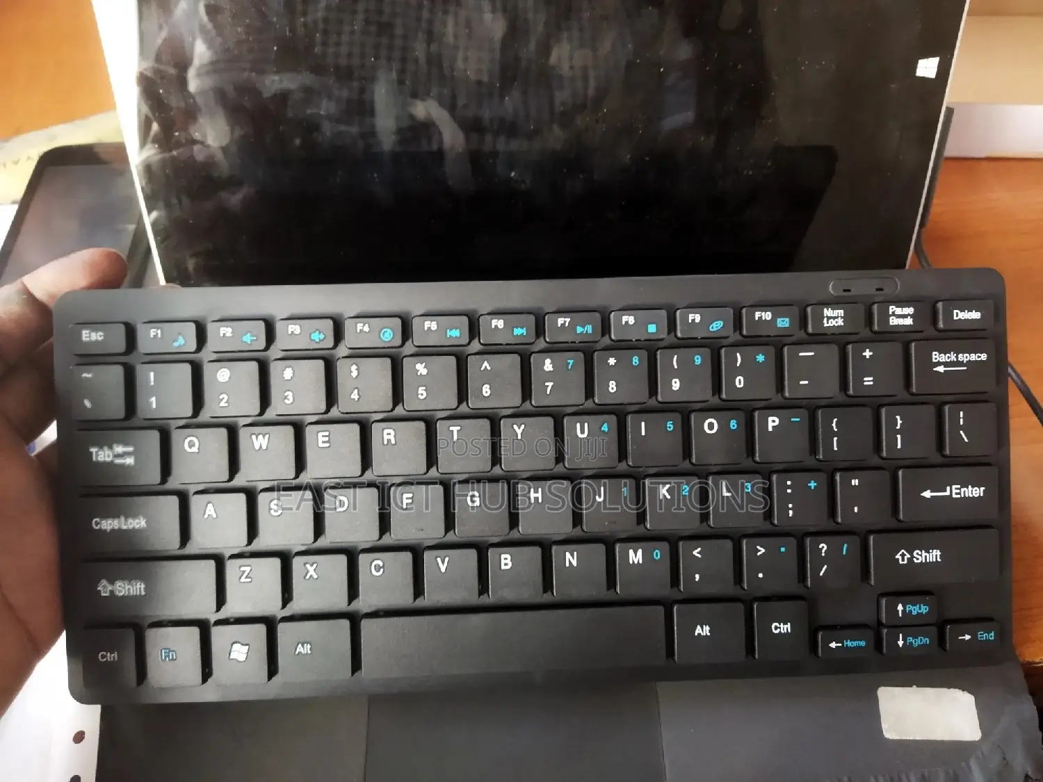 Wireless Combo Keyboard and Mouse