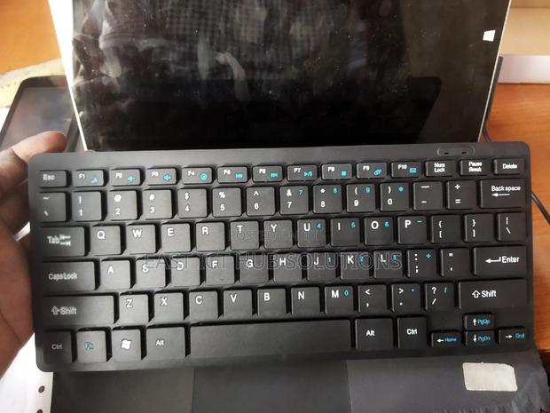 Wireless Combo Keyboard and Mouse - thumbnail 5