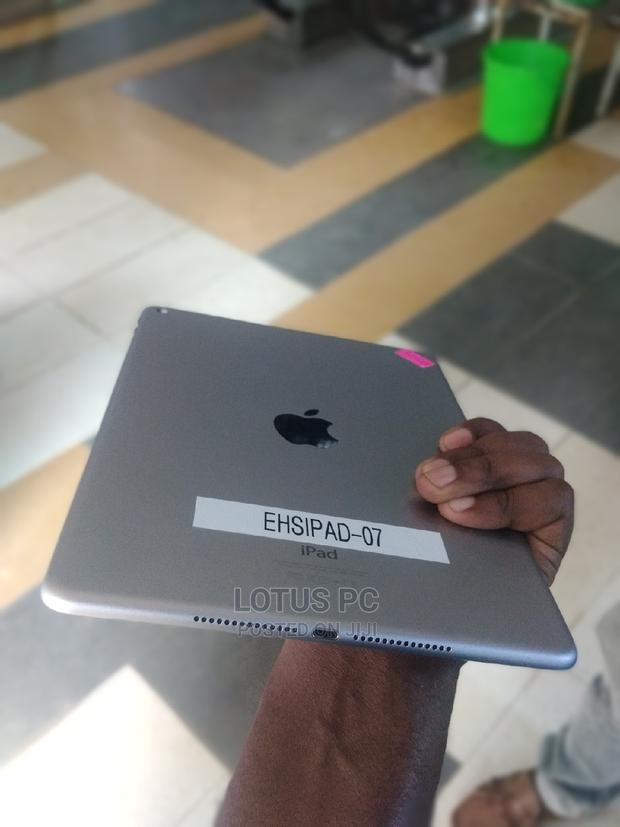 Apple iPad Air 2 32 GB Silver - thumbnail 2