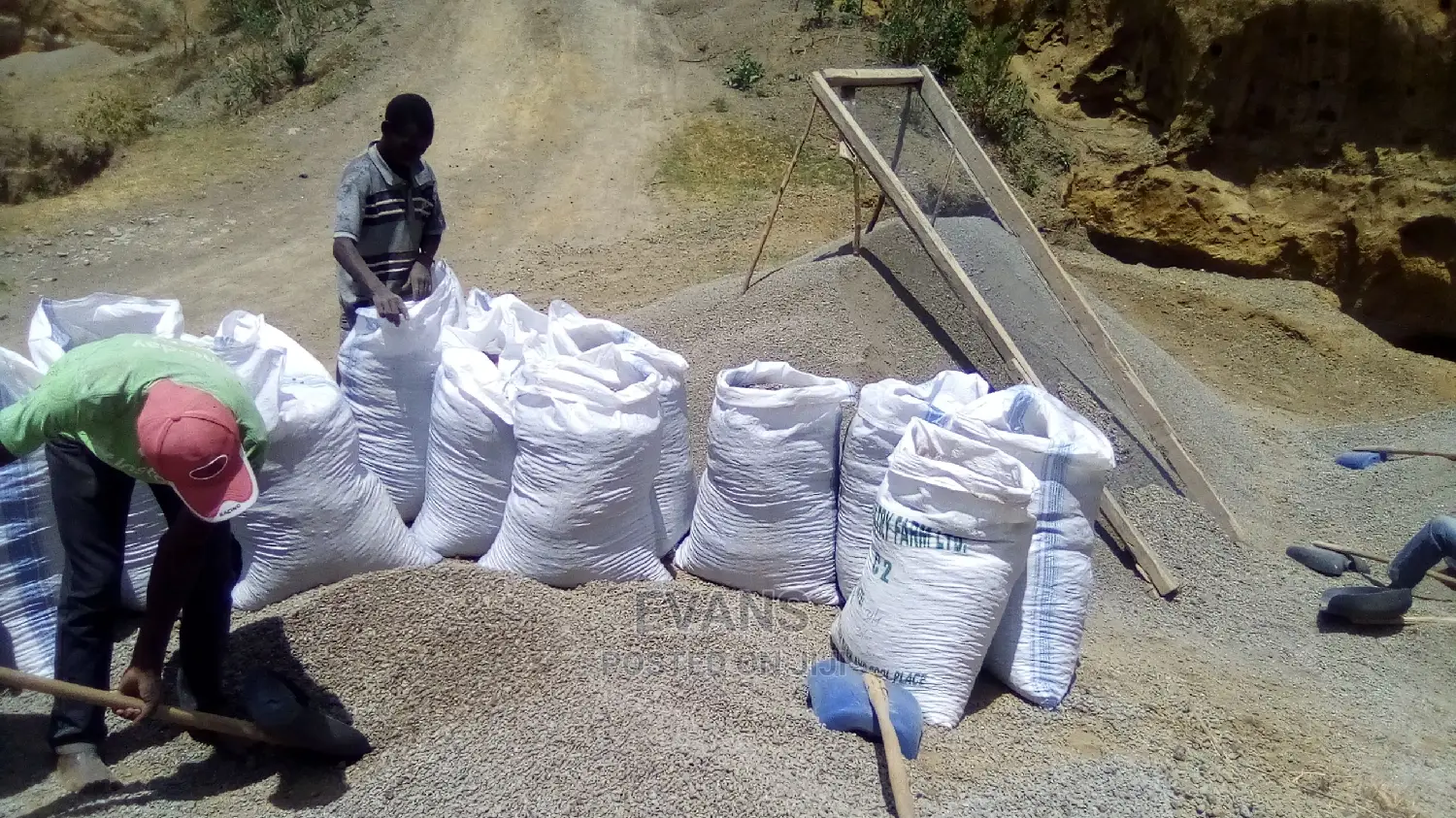 Pumice for Building, Holticultural, Hydroponics Farming