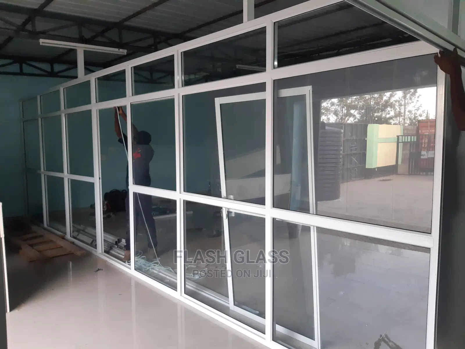 Aluminium Office Partition