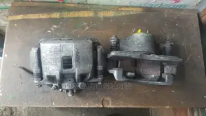 Honda Civic Brake Calipers.