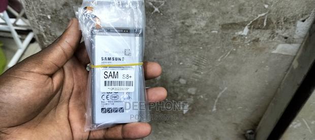 S8+ Samsung Phone Batteries - thumbnail 2