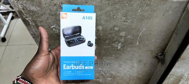 MI a 10s Earbuds - main view