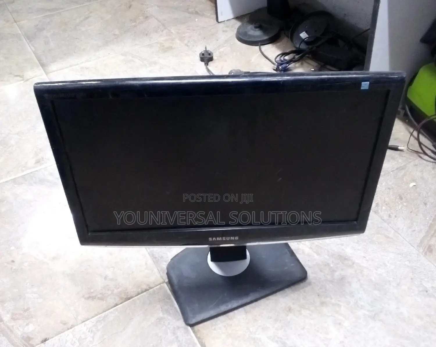 22 Inches Computer Desktop Monitor