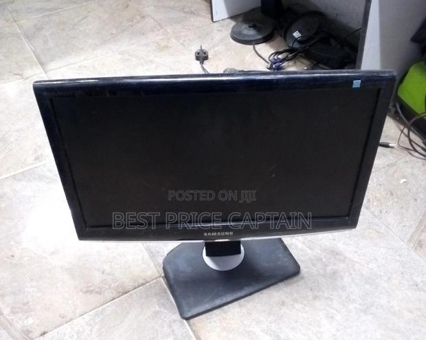 22 Inches Computer Desktop Monitor - thumbnail 3