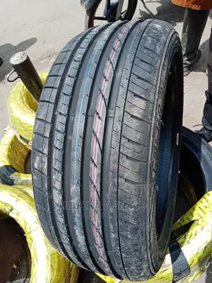 225/45R18 Kenda Tyre Made In Taiwan