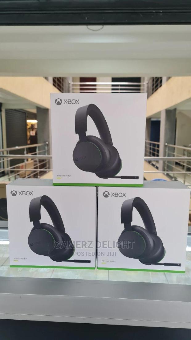 Xbox Wireless Headsets - thumbnail 3