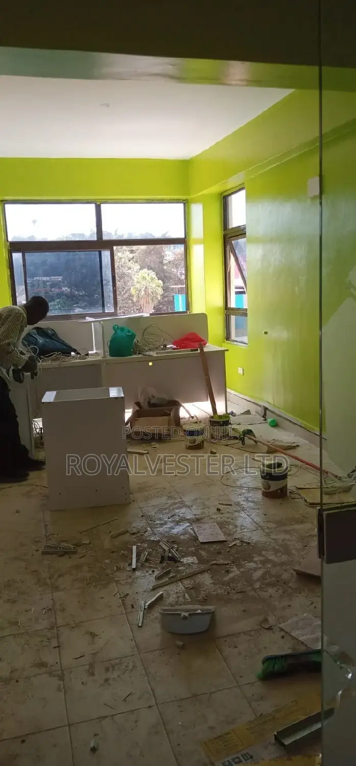 Alluminium Sliding Window and Projector