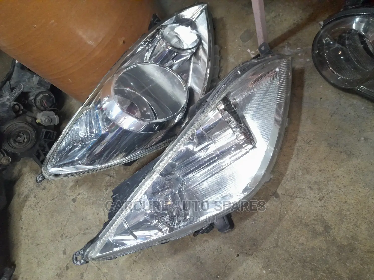 Mitsubishi Colt and Nissan Note Headlights