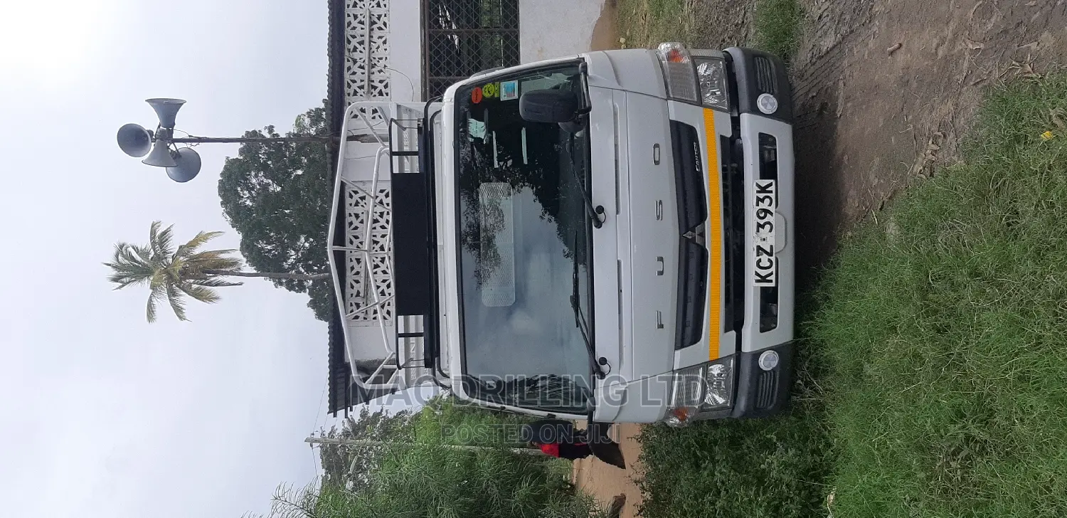 Mitsubishi Fuso Canter