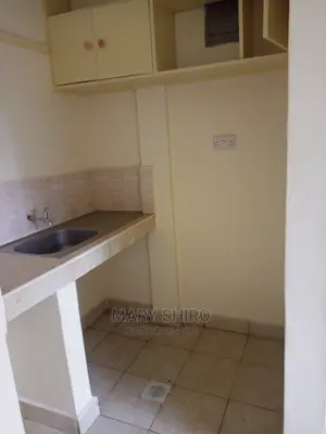 1bdrm Bedsitter in South H for rent