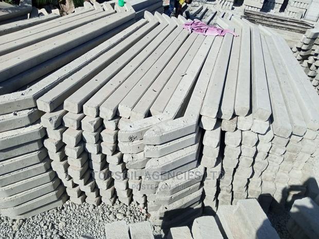 Concrete Fencing Post - thumbnail 3