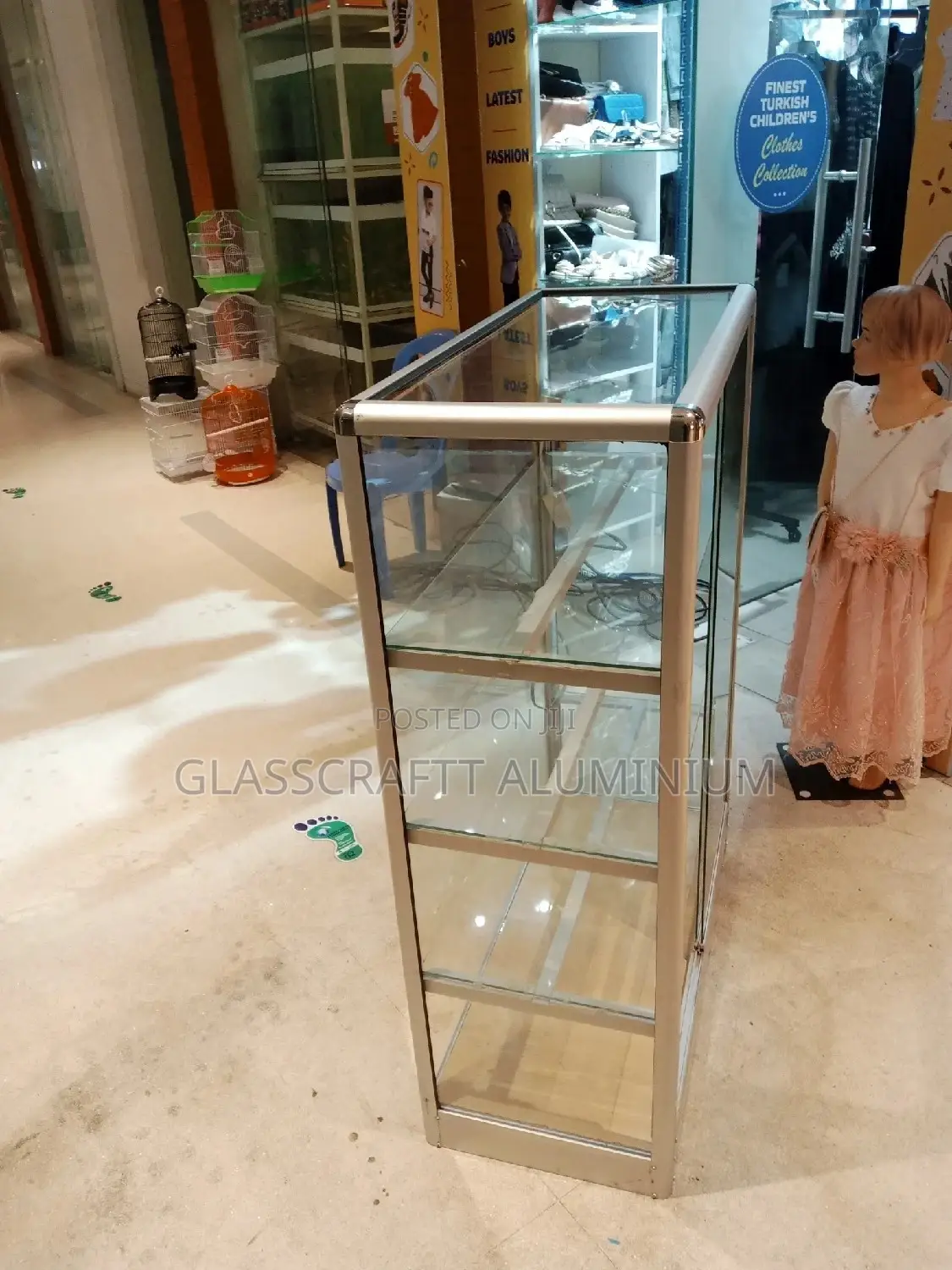 Three Feets Aluminum Display