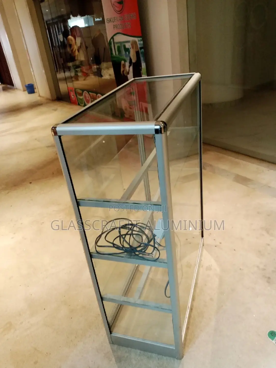 Three Feets Aluminum Display