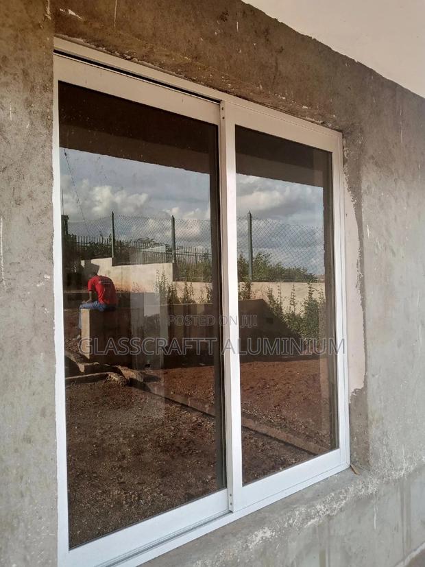 Heavy Gauge Aluminum Window - thumbnail 3