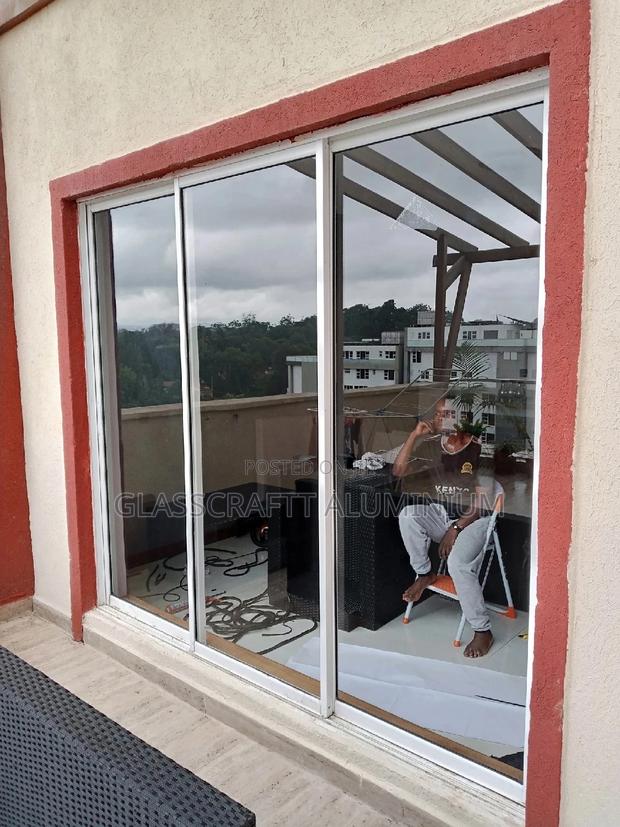 Clear Sliding Aluminum Window