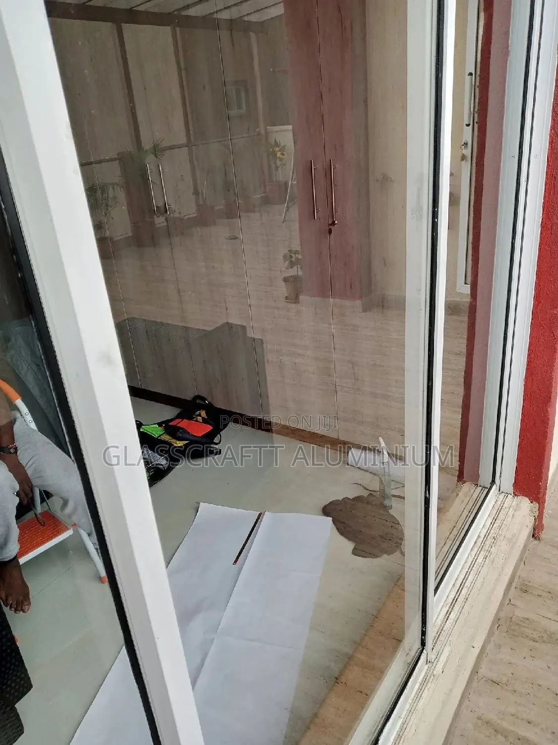 Clear Sliding Aluminum Window