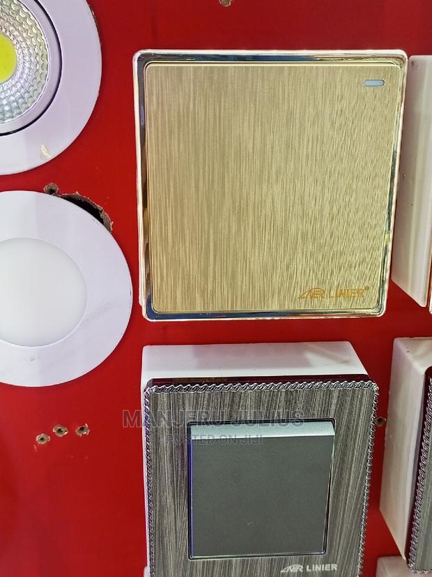 One Gang2way Switch - main view