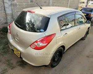 Nissan Tiida 2008 Gold