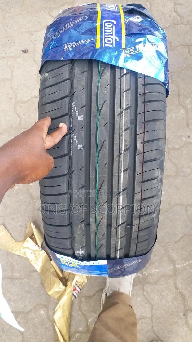 225/55r17 Comfosser - main view