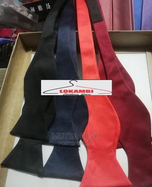 Self Tied Bowtie - thumbnail 2