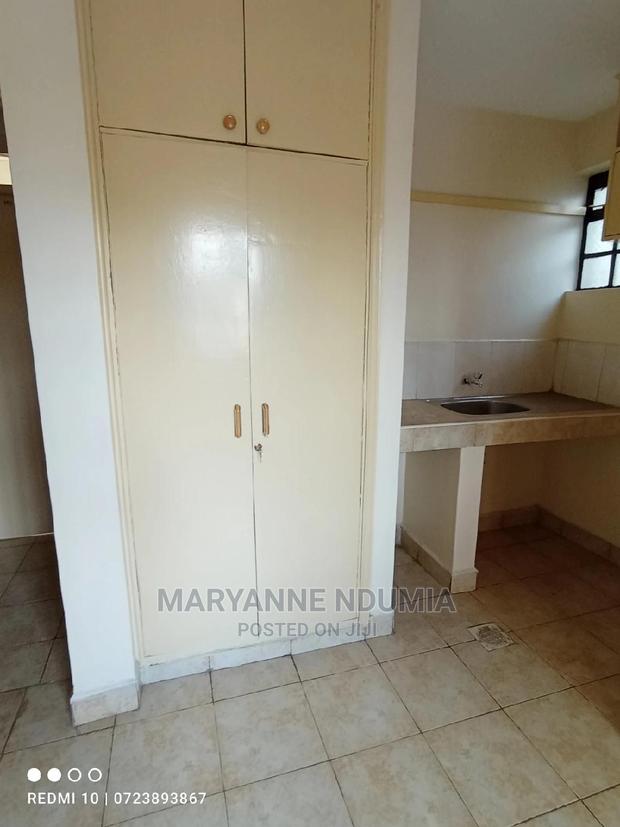 1bdrm Bedsitter in South B for Rent - thumbnail 3