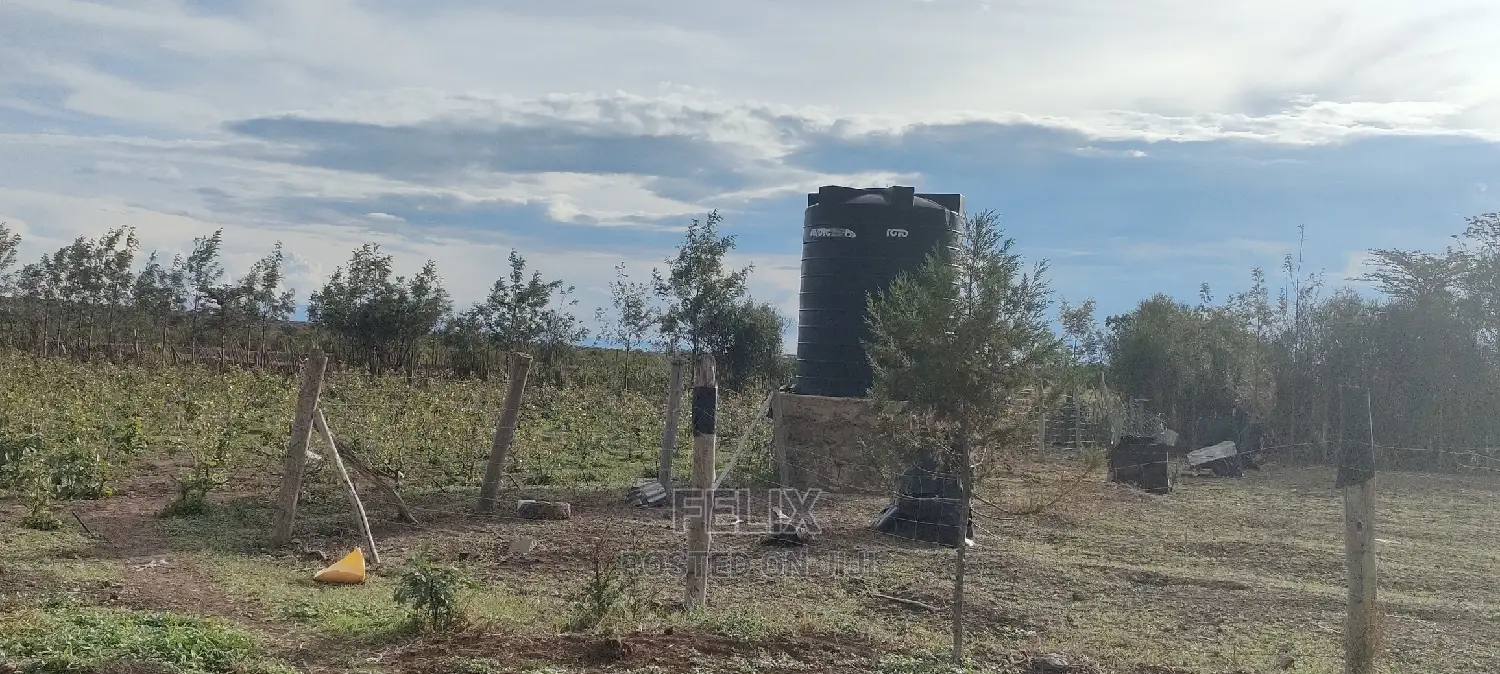 8 .5 Acres Nanyuki/Muramati