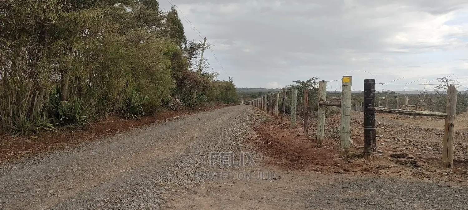 8 .5 Acres Nanyuki/Muramati