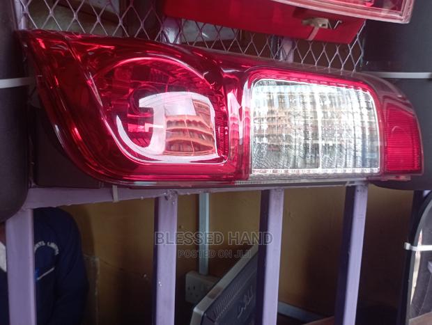 Back Light Nissan Nv350