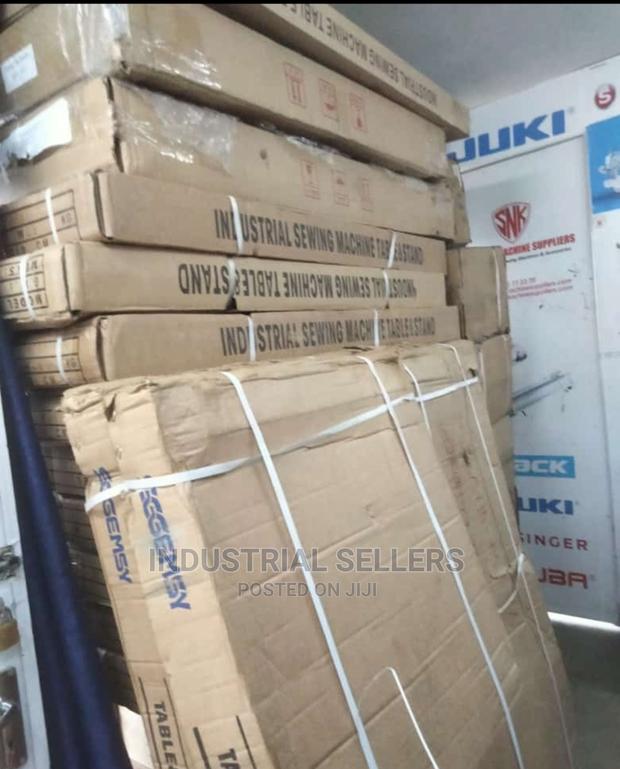 Industrial 20u Segemsy Sewing Machine - thumbnail 2