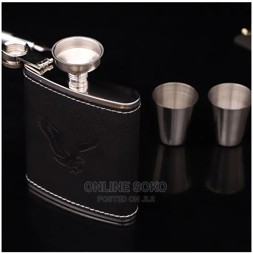 Stainless Steel Portable Whiskey Hip Flask - Funnel 2 Tot Cups - 200ml
