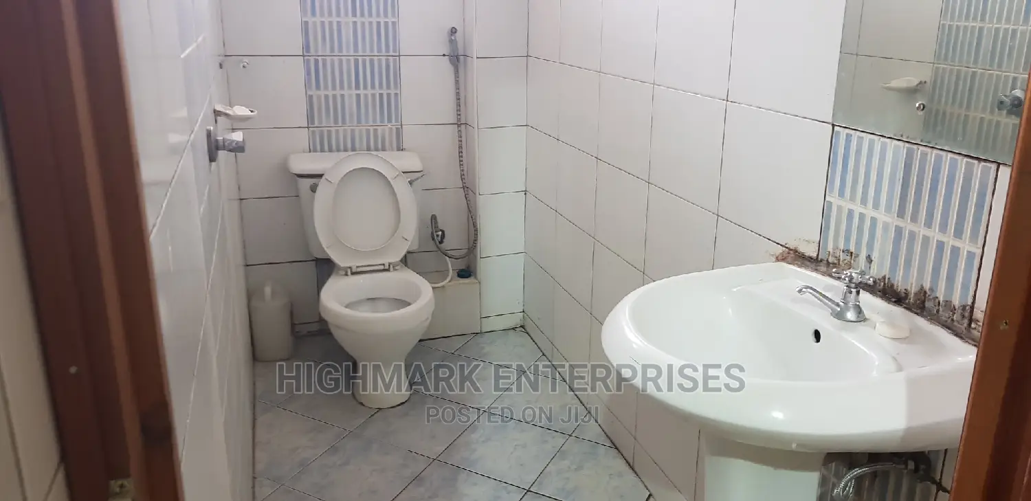 Hotel for Sale in South C