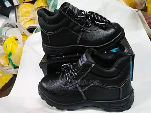 Petrol Resistant Vaultex Safety Boot