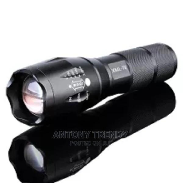 XML T6 Led Flashlight Zoom Flash Light .