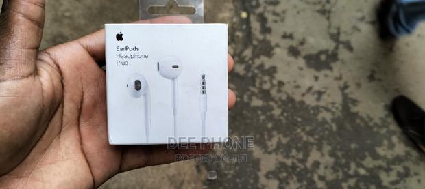 iPhone 6 Original Wired Earphones - main view