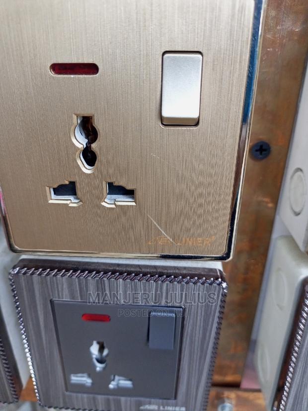 Executive Single Socket - main view