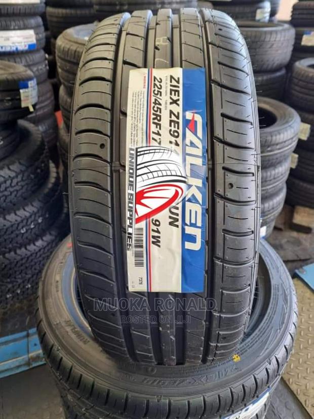 225/45r17 Falken Tyre